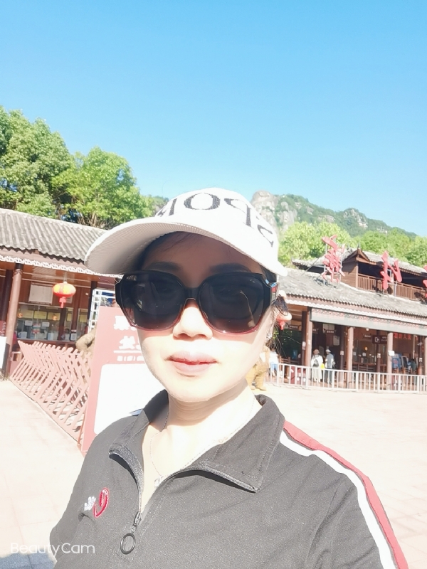 山百合的第一张照片--新化中老年相亲网
